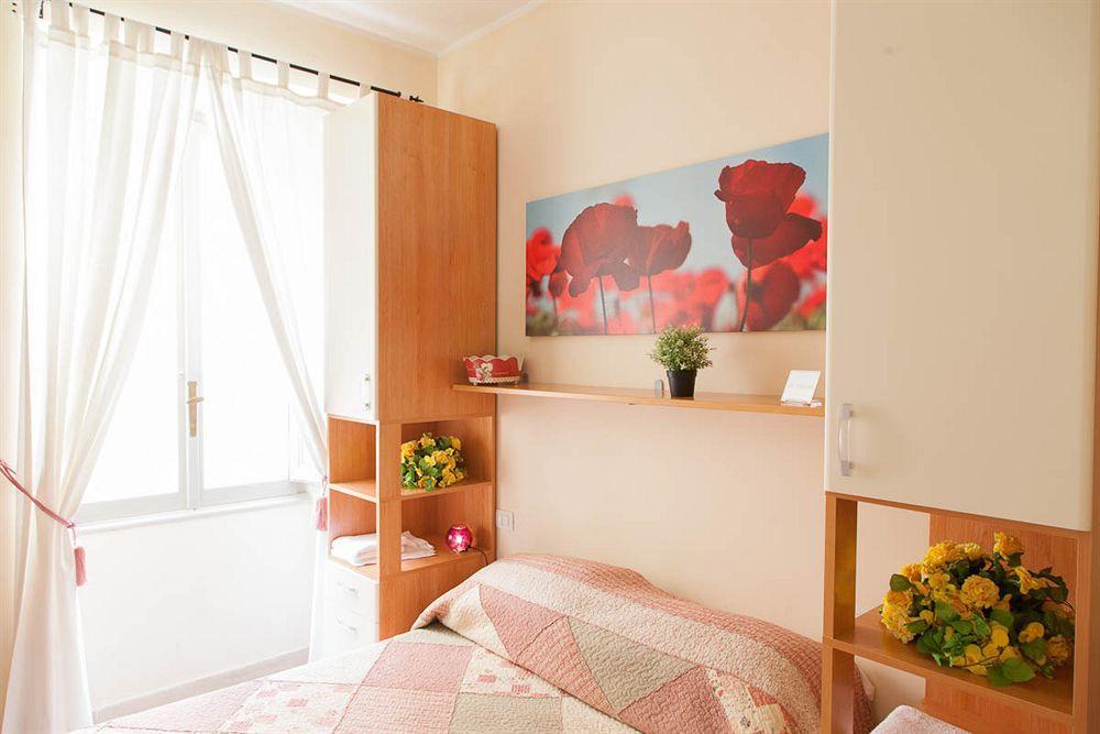 B&B Calamatta Rome Bagian luar foto