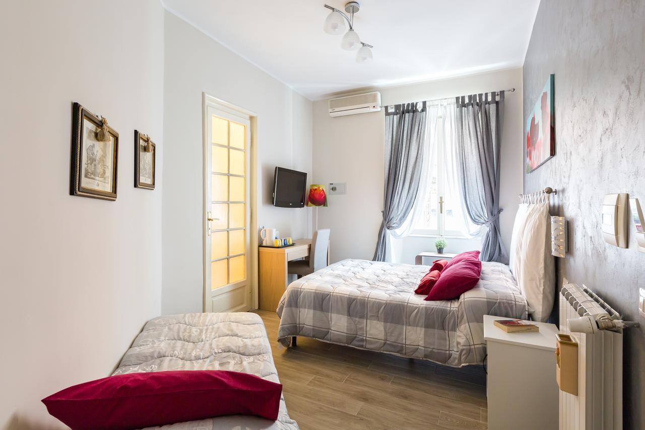 B&B Calamatta Rome Bagian luar foto